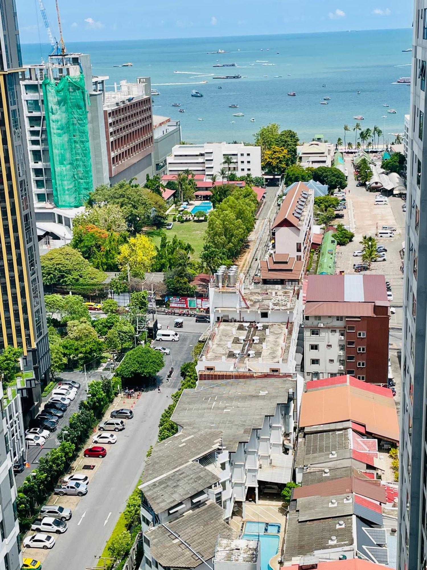 The Base Condo 2 Bed 2 Bath By Pupu Pattaya Exterior foto